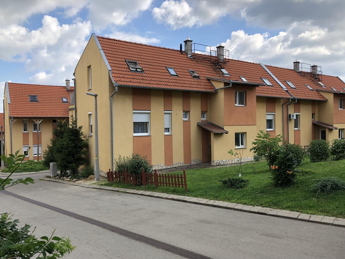 Luxory Home Pécs Exterior foto